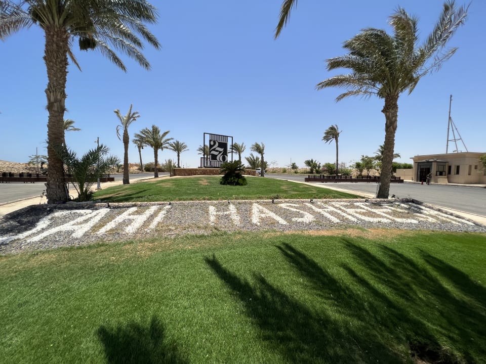 Gartenanlage Gravity Hotel & Aquapark Sahl Hasheesh