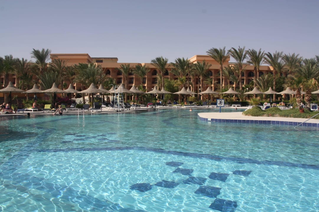 TOLLER POOL Giftun Azur Resort