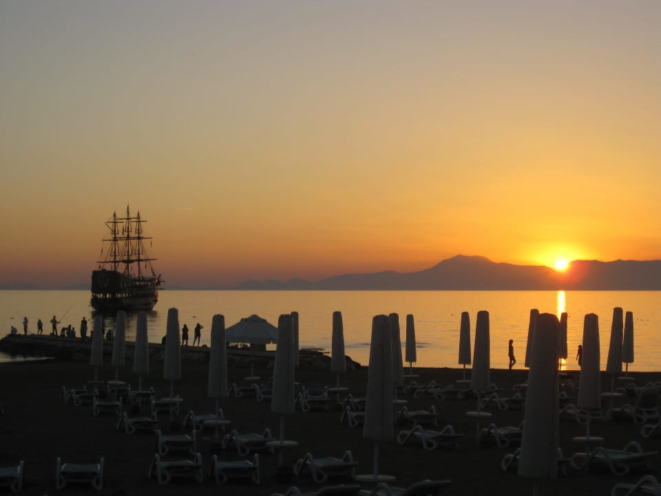 Am Ende eines herrlichen Tages PALOMA Perissia