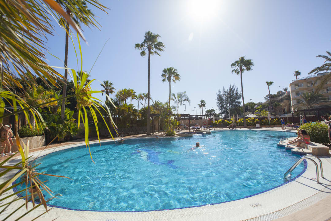 Pool Corallium Dunamar by Lopesan Hotels