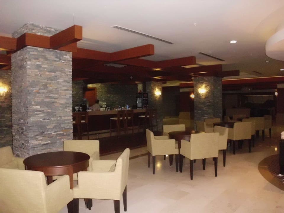 Bar Crystal Family Comfort Collection