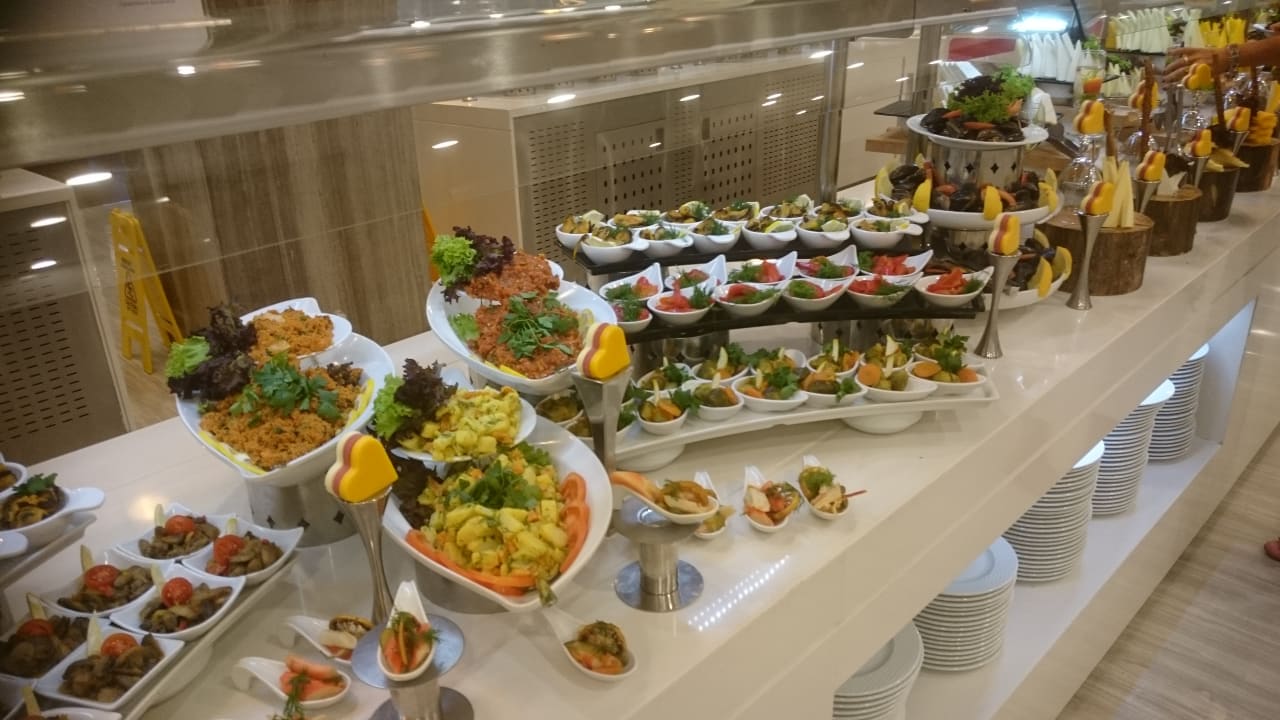 Gastro The Sense Deluxe Hotel