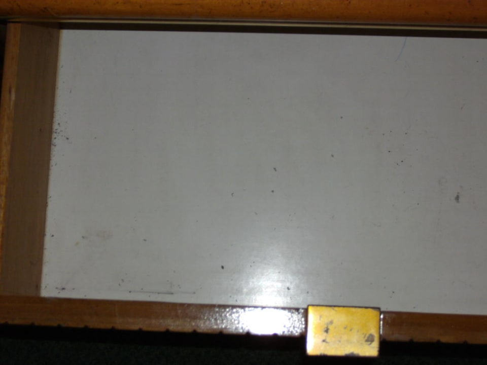 Schublade des Nachttisches Hotel Americas Best Value Inn Thousand Oaks