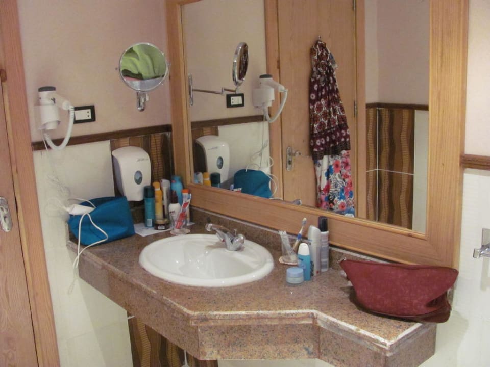 Bad riesig Pickalbatros Alf Leila Wa Leila Resort - Neverland Hurghada