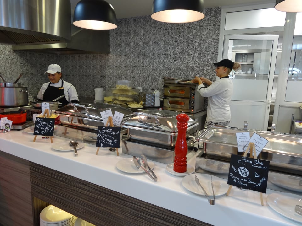 Nochmal Nudelbuffet Anemos Luxury Grand Resort