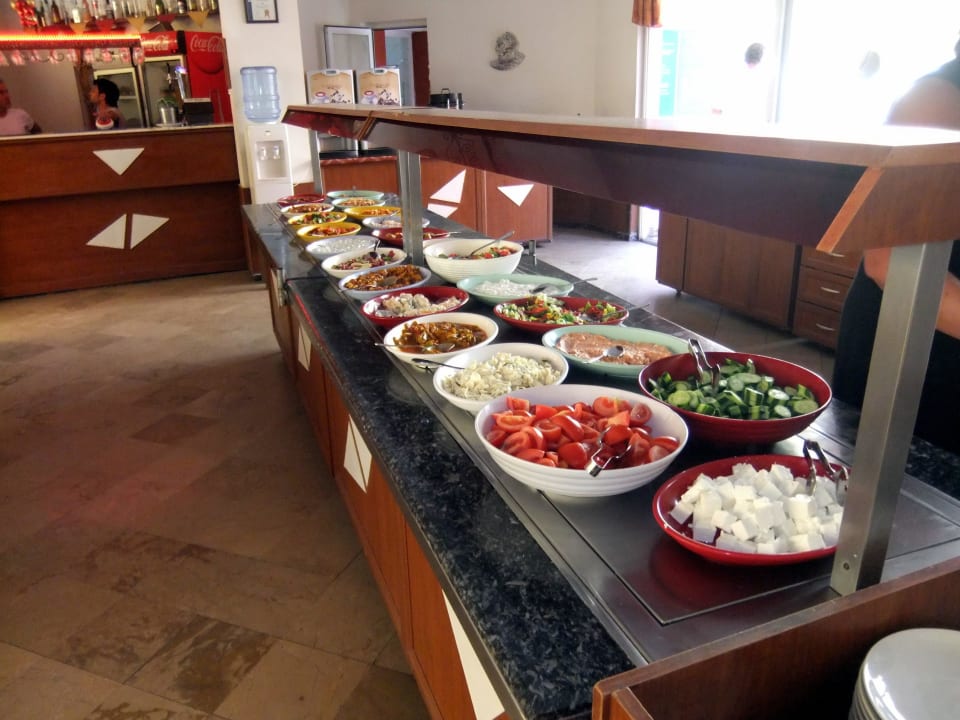 Zu jeder Mahlzeit Acar Hotel