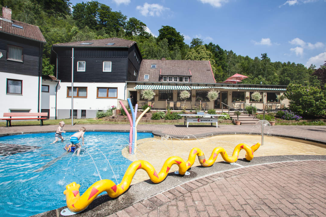 Pool Hotel Im Tannengrund