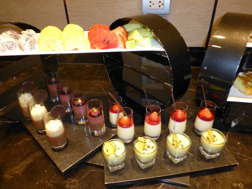 Executive Lounge/Evening Cocktail Siam Kempinski Hotel Bangkok