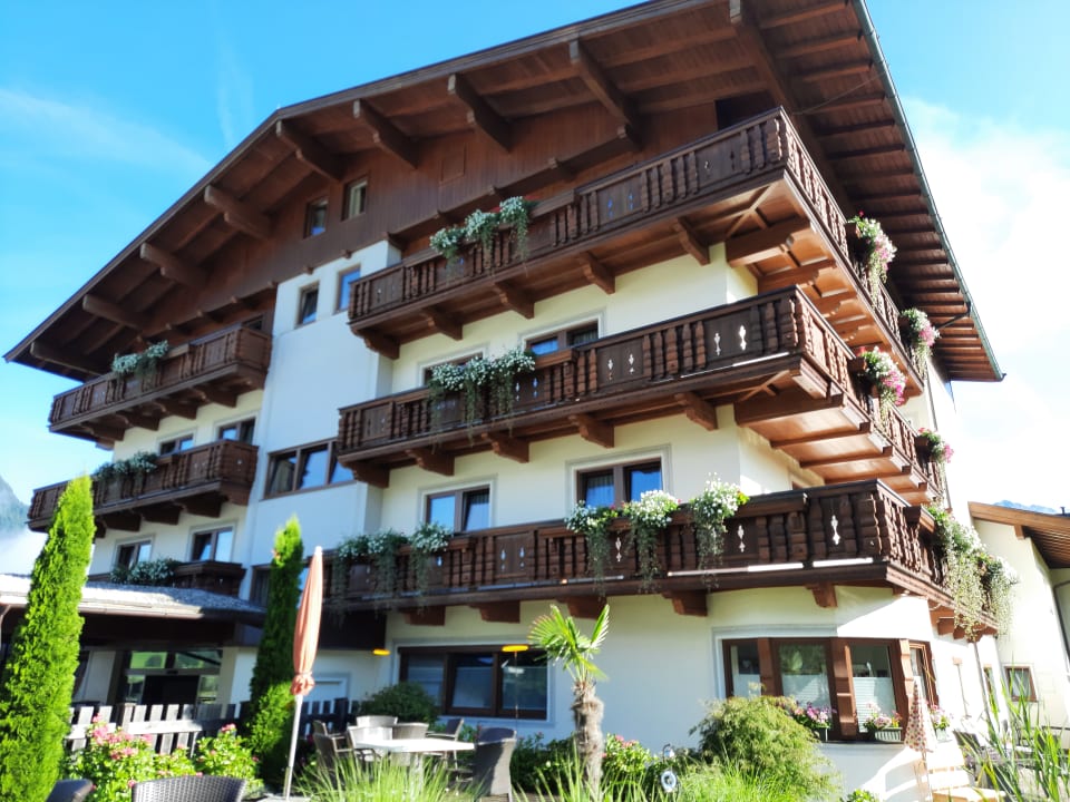 Außenansicht Aparthotel Bergland