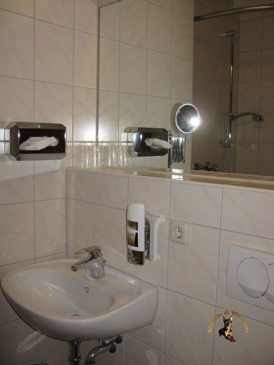 Das Badezimmer (Zimmer 716) Aparthotel Oberhof