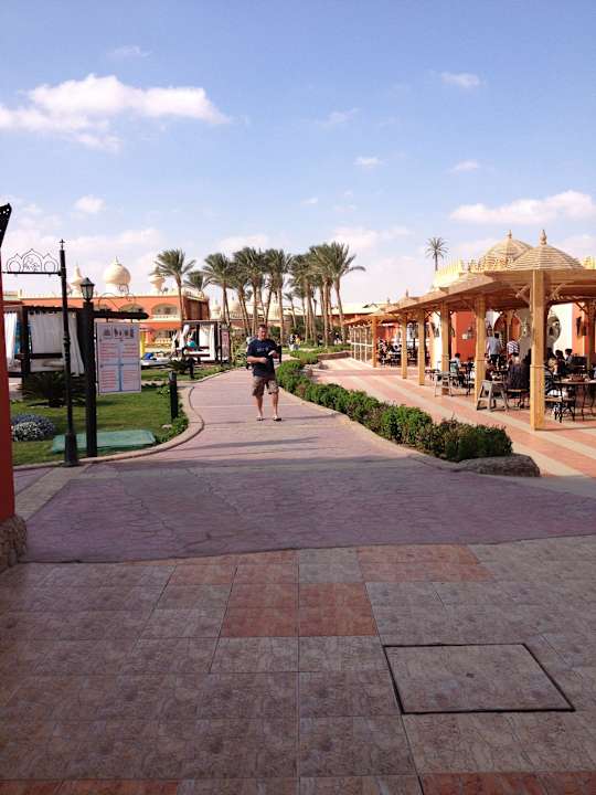 Überall ist es wunderschön Pickalbatros Alf Leila Wa Leila Resort - Neverland Hurghada