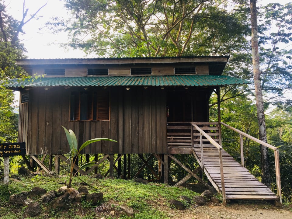 Außenansicht Lodge Selva Bananito