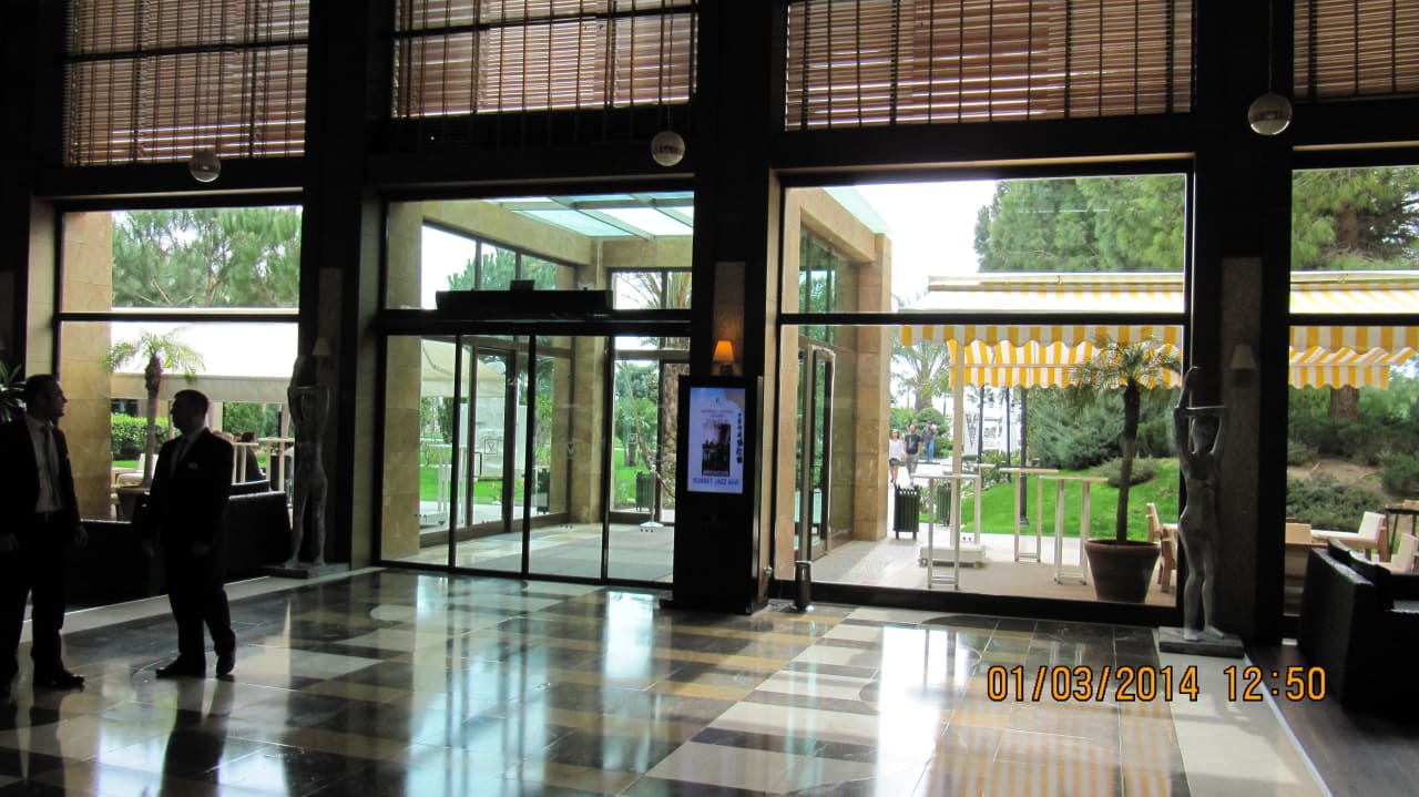 Ausgang Speisesaal Gartenanlage Voyage Belek Golf & Spa