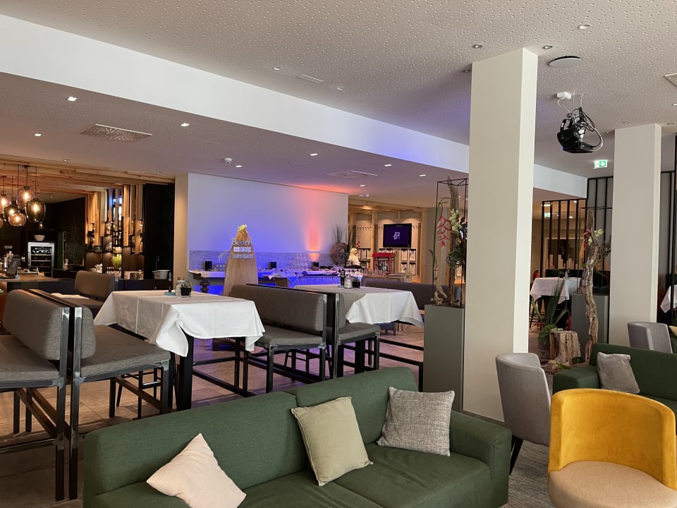 Lobby ROBINSON LANDSKRON