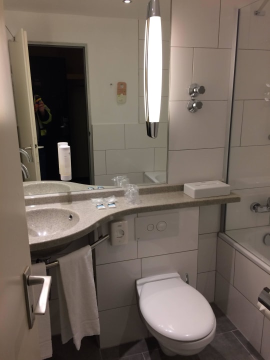 Bad Hotel Mercure Düsseldorf-Neuss