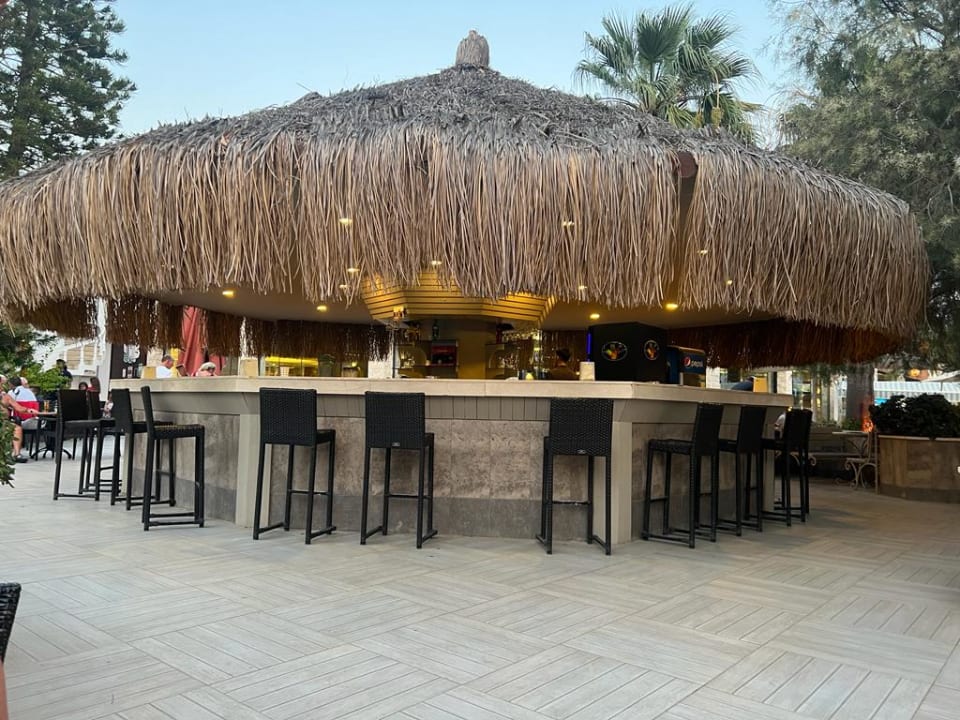 Gastro Kadikale Resort