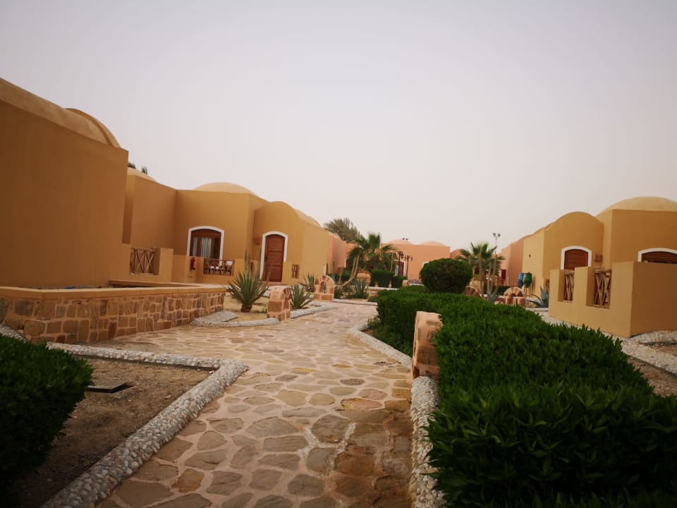 Außenansicht Radisson Blu Resort, El Quseir