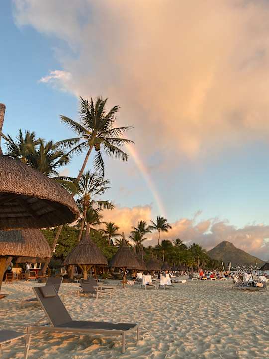 Strand La Pirogue Mauritius