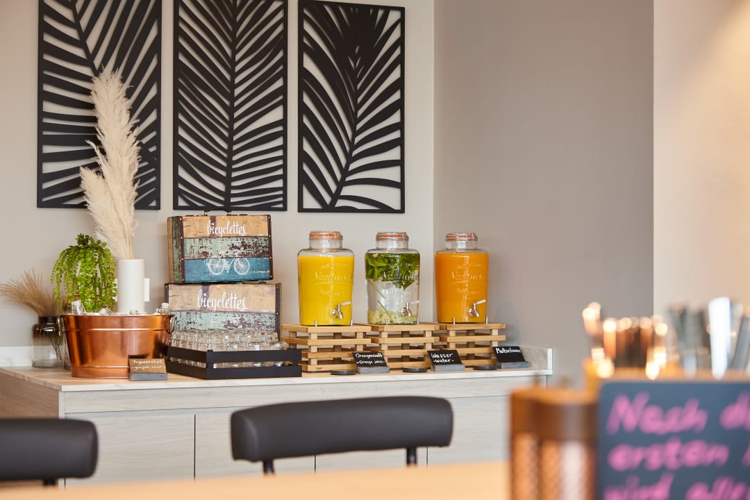 Gastro Holiday Inn - the niu, Hub Dusseldorf Messe