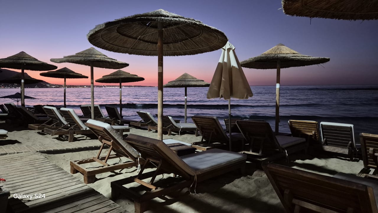 Strand High Beach Resort