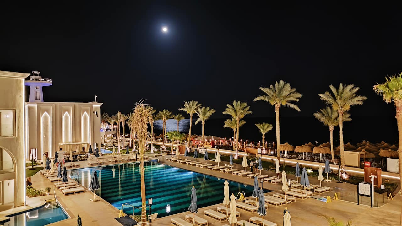 Pool SUNRISE Remal Beach Resort