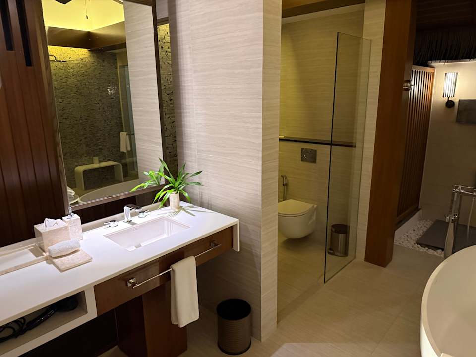 Zimmer Pullman Maldives Maamutaa - All-Inclusive Resort - 50% off Domestic Transfers