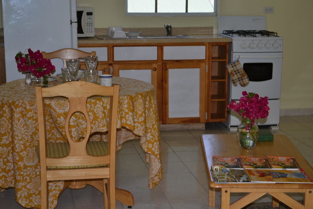 Living/Dining Room at Valley Creek Hotel Antigua Hotel Valley Creek