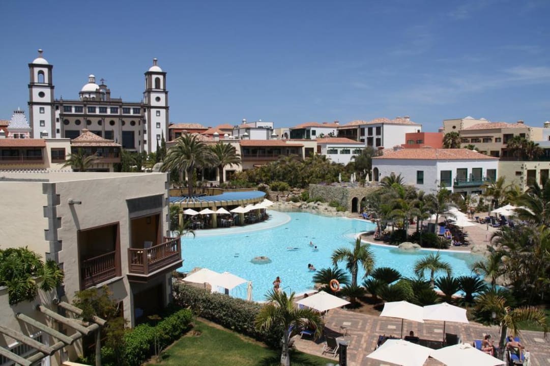 Teil des Hauptpools Lopesan Villa del Conde Resort & Thalasso