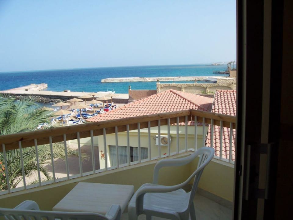 Aussicht unseres Zimmers 377 Palm Beach Resort