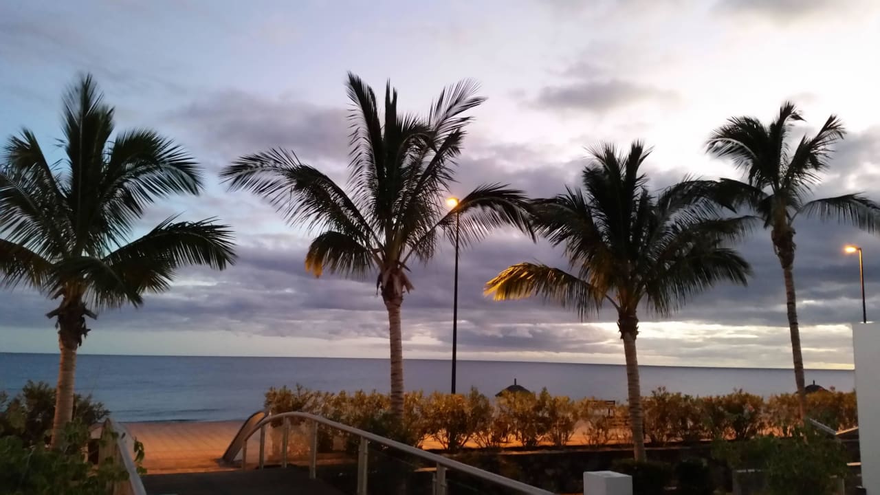 Sonnenuntergang R2 Bahía Playa Design Hotel & Spa - Adults Only