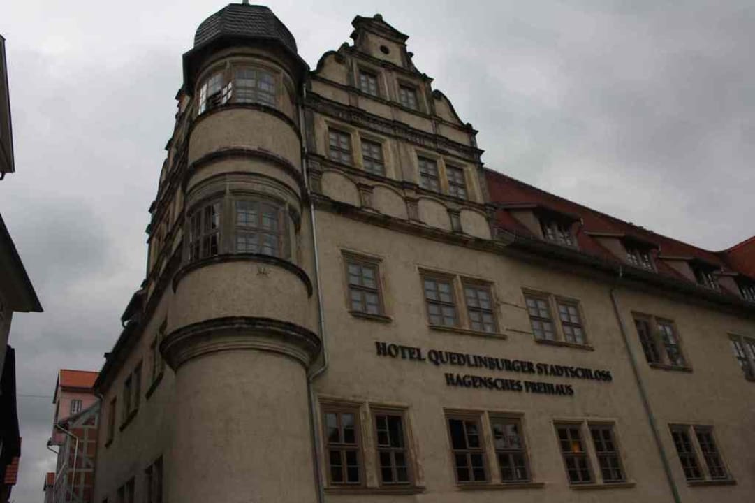 Stadtschloss von außen Hotel Wyndham Garden Quedlinburg Stadtschloss
