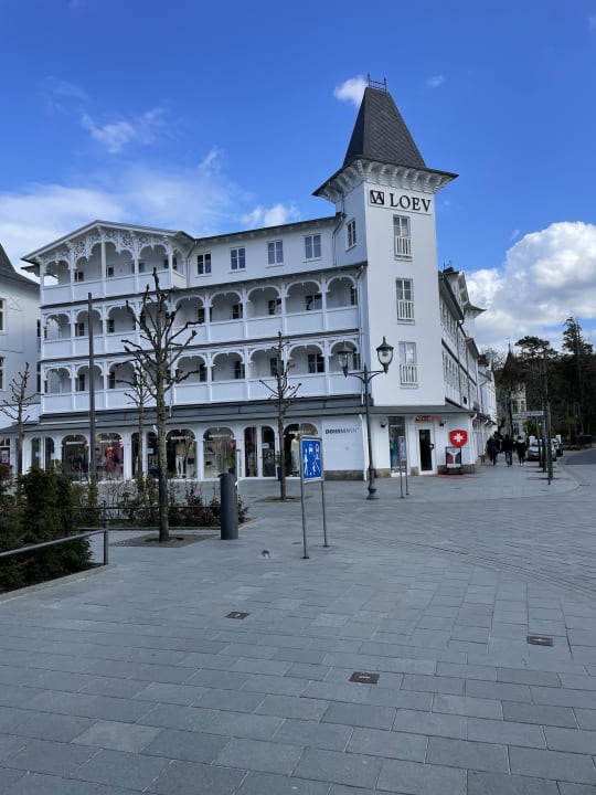 Außenansicht LOEV Hotel Rügen