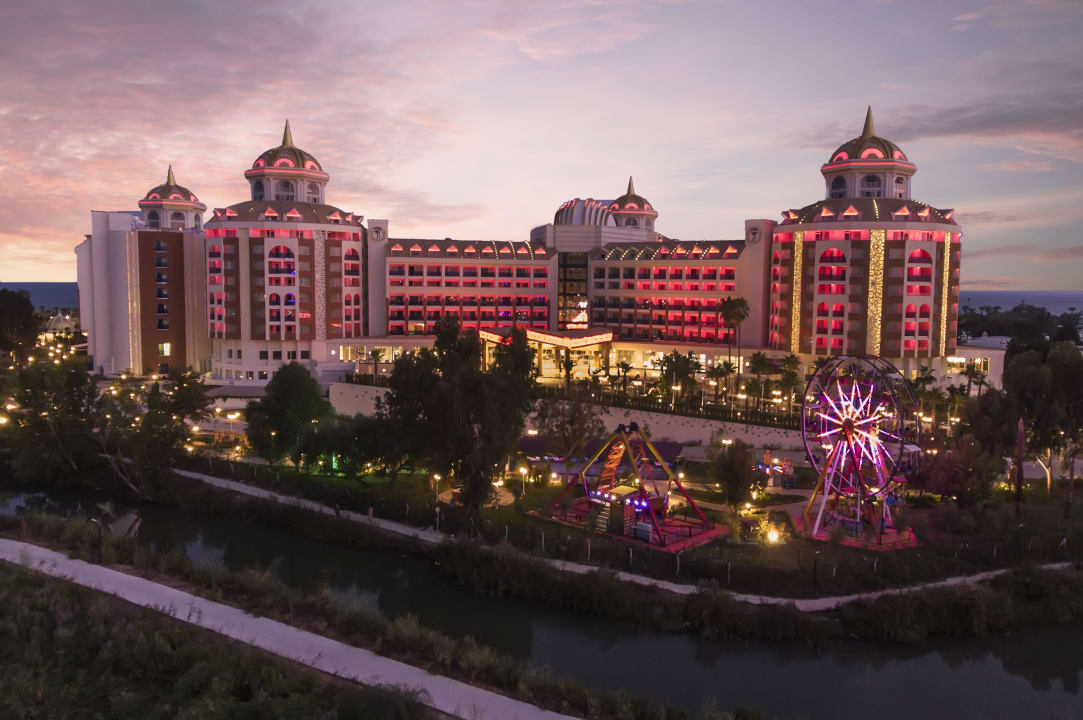 Außenansicht Delphin BE Grand