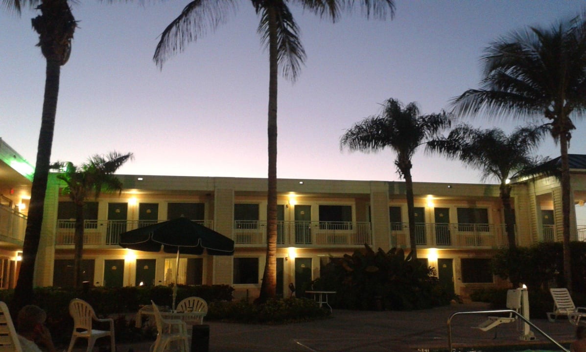 Außenansicht Best Western Gateway to the Keys