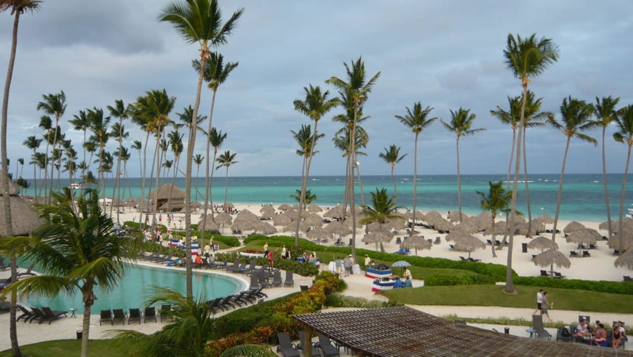 Sehr schöner Strandabschnitt Dreams Royal Beach Punta Cana