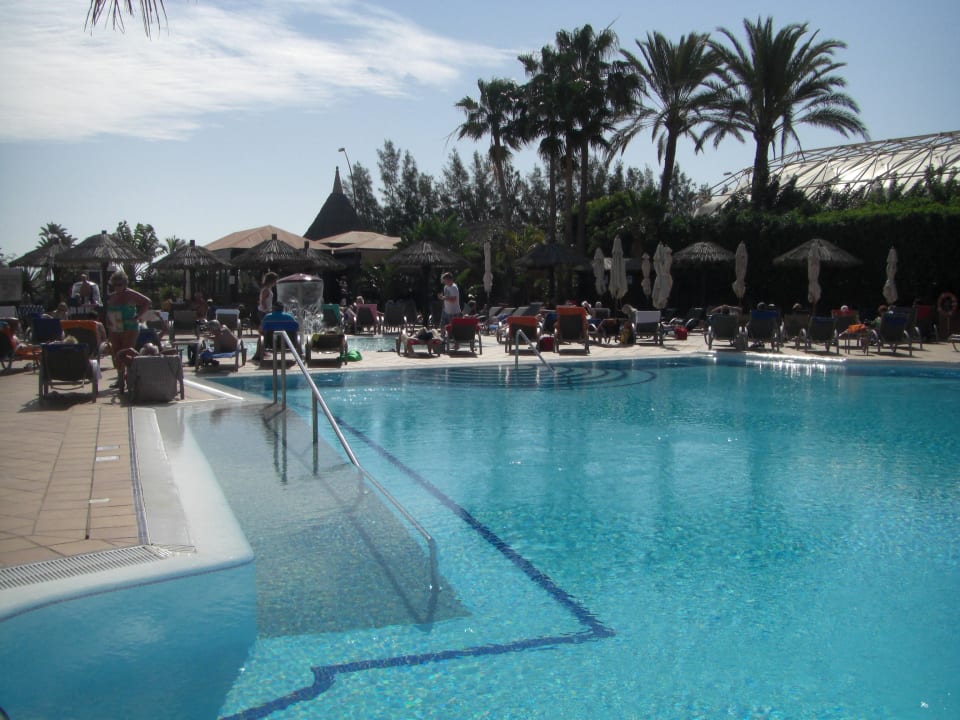 Kalter nicht beheizter Pool IFA Altamarena by Lopesan Hotels