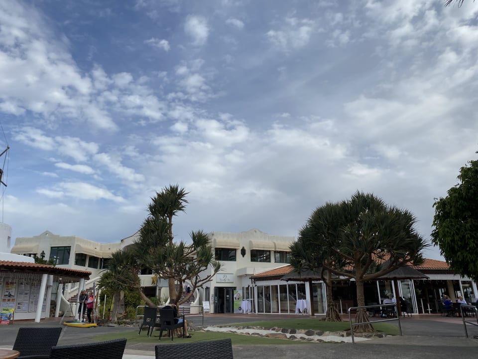 Außenansicht ROBINSON ESQUINZO PLAYA