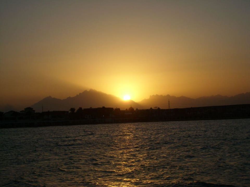 Sonnenuntergang Pickalbatros Dana Beach Resort - Hurghada