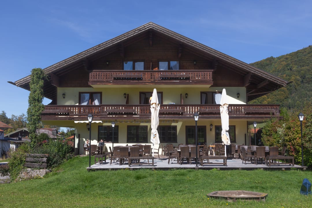 Außenansicht DEVA Hotel-Restaurant Fischerwirt
