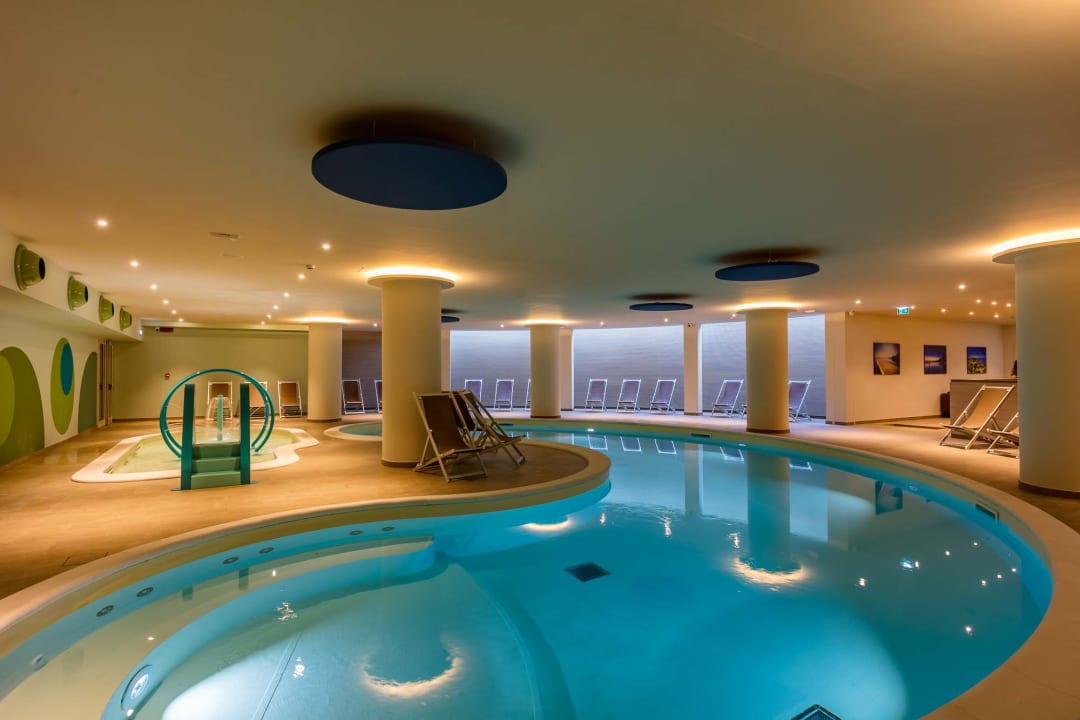 Pool Hotel Le Torri del Garda