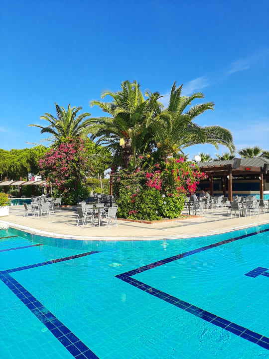 Pool Venosa Beach Resort & Spa