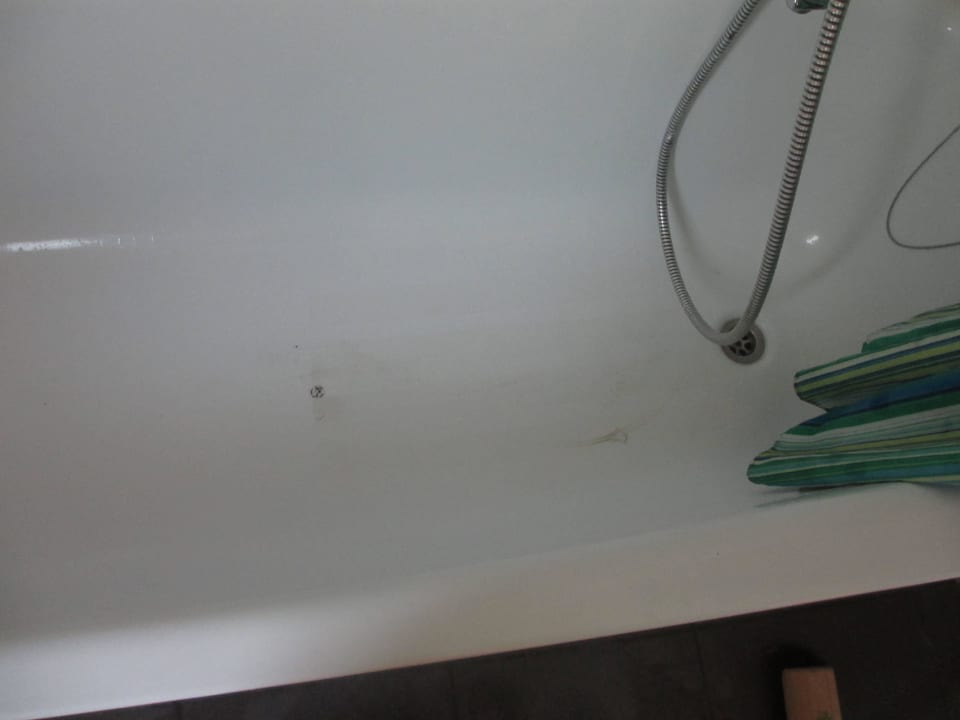 Flecken in der Wanne Center Parcs Park De Haan