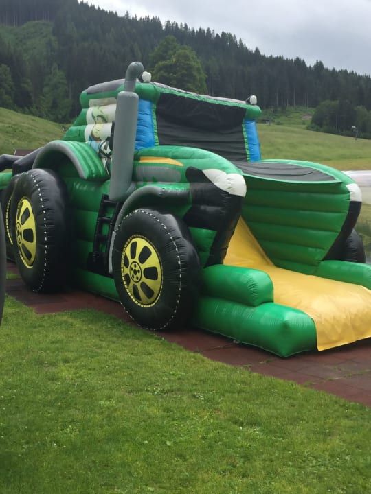 Sport & Freizeit Ellmauhof - das Generationenresort