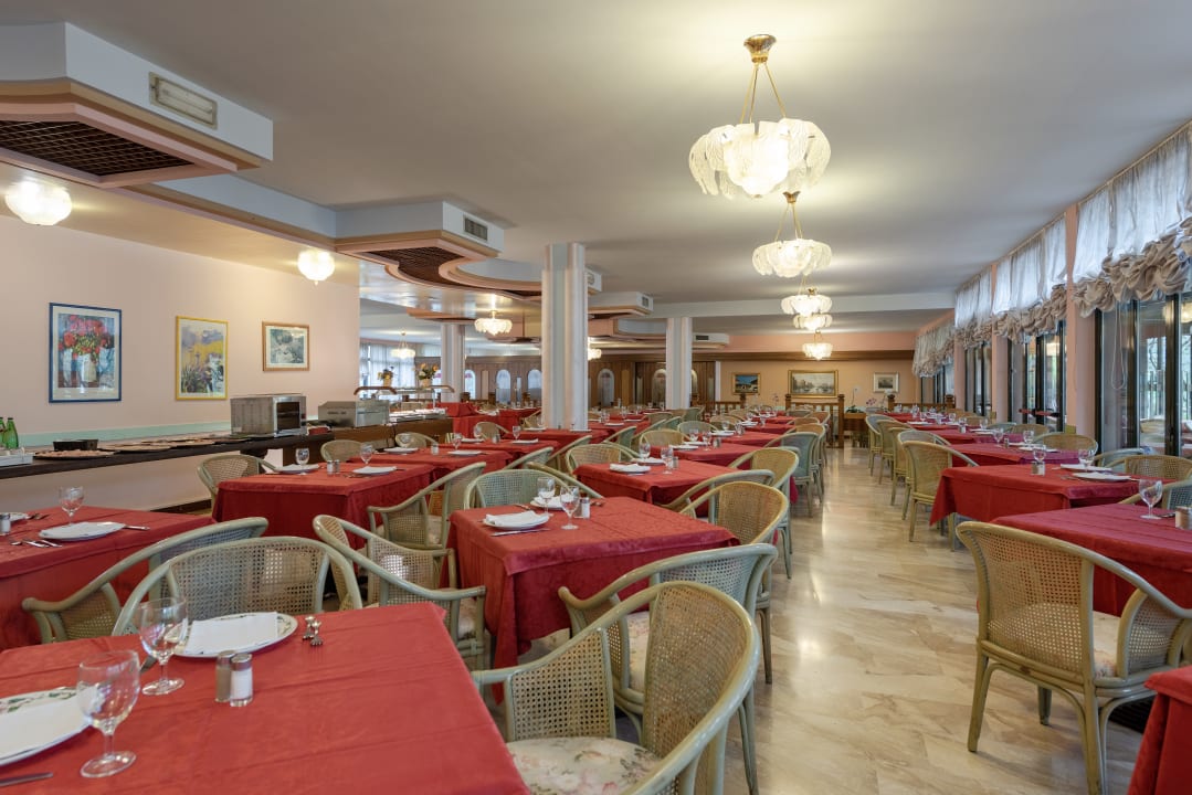 Gastro Park Hotel Oasi