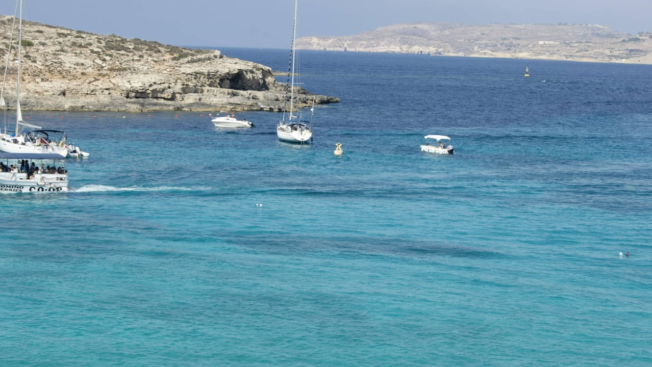 Blau laguna Comino Hotel & Bungalows