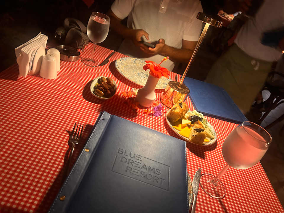 Gastro Blue Dreams Resort & Spa