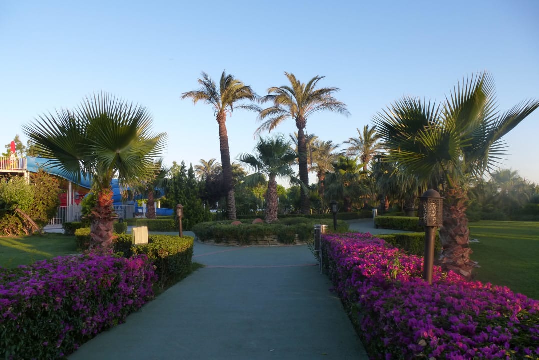 Weg zum Strand Trendy Aspendos Beach Hotel