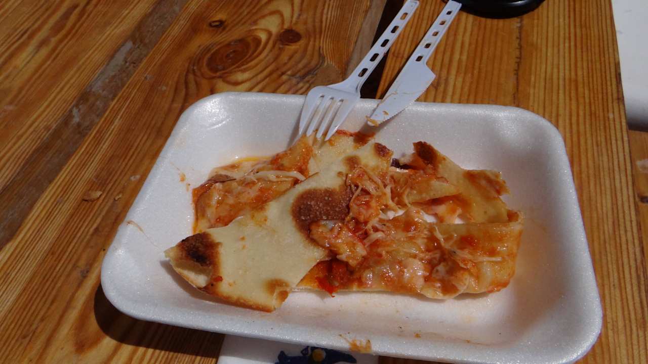 Pizza ala 1001 Nacht Pickalbatros Alf Leila Wa Leila Resort - Neverland Hurghada