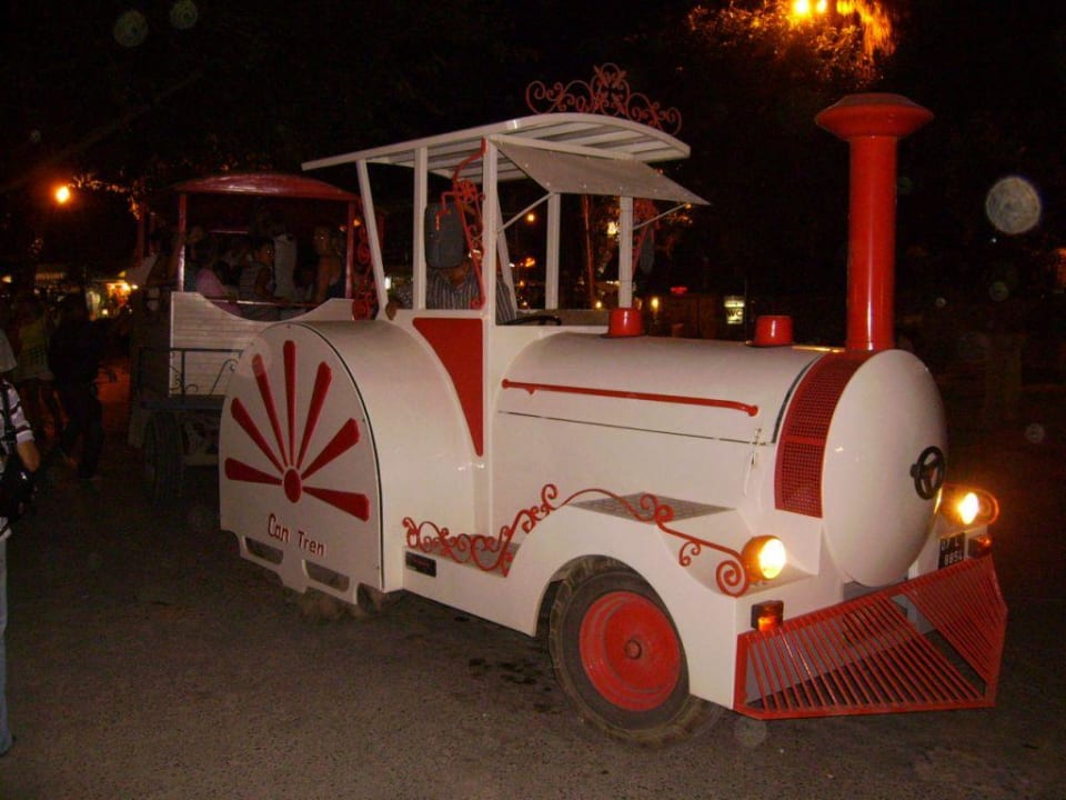 Bimmelbahn nach Side rein Hotel Side Elis