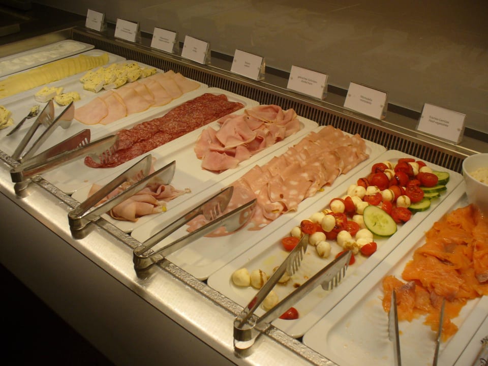 Frühstücksbuffet relexa hotel München